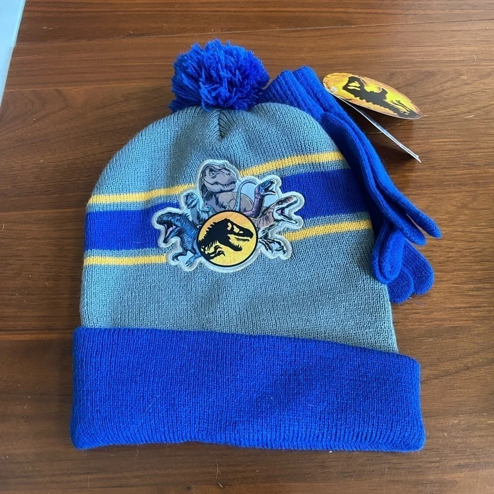 NWT Jurassic Park Winter Hat and Gloves